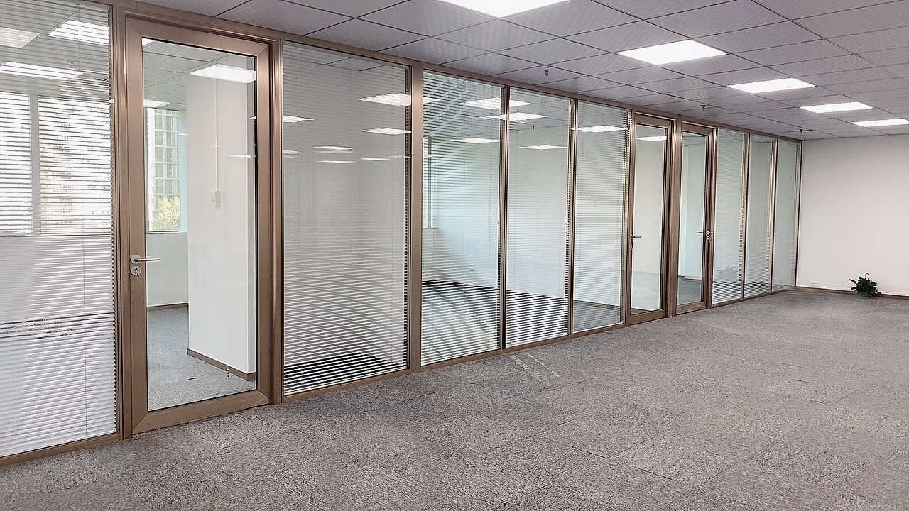 深圳市翔雅實業(yè)有限公司